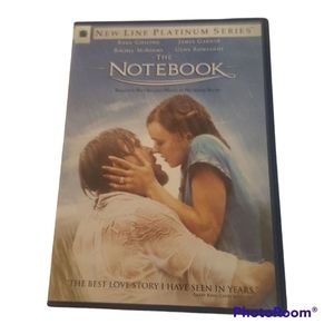 The Notebook (2004) - DVD By Nicholas Sparks.